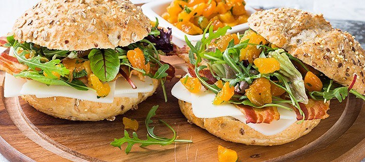 Lunchtip: broodje geitenkaas met abrikoos