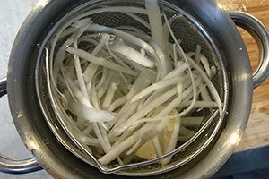 Witte asperges met serranoham stap 2