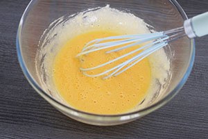 Creme brulee met kaneel stap 1