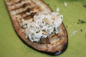 aubergine rolletjes couscous leukerecepten.nl