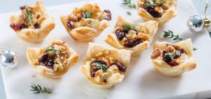 bladerdeeghapjes-met-brie leukerecepten.nl