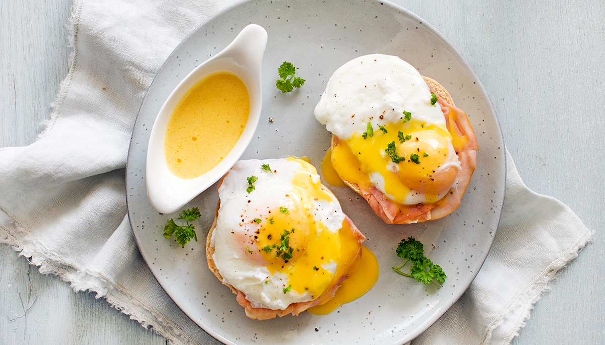 Eggs benedict
