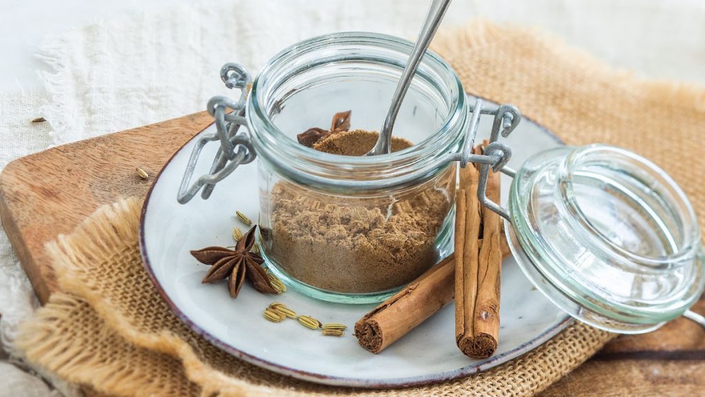 gl-hwein-maken-met-sinaasappel-en-kaneel-leukerecepten