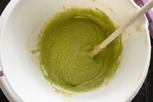 kue mangkok maken stap 3