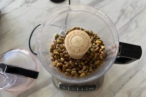 Pistachepasta maken: met maar 2 ingrediënten stap 2