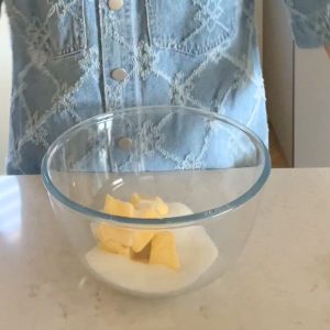 Brookies maken: brownie en cookie in 1 stap 1