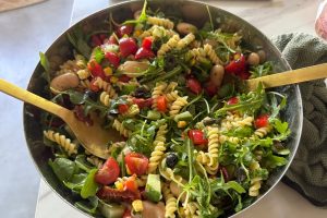 Vegan pastasalade met groenten stap 6