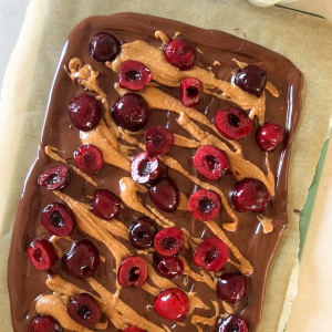 Gezonde chocolade reep met kersen stap 3