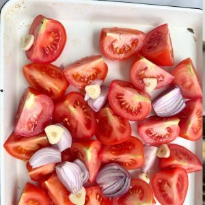 Geroosterde tomatensoep: vers gemaakt in de oven stap 2