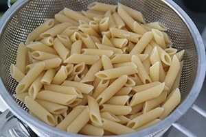pasta with chicken from the oven 01