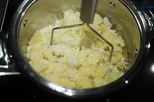 mashed potatoes with garlic 01