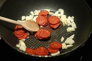 frittata met spinazie en chorizo 01