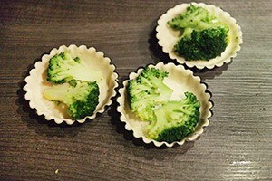 broccoli tarts 01