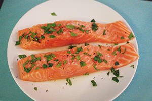 quinoa_salmon_01.jpg