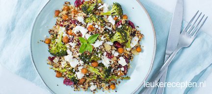 Quinoa salade met broccoli
