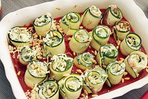 zucchini rolls_oven dish_06.jpg