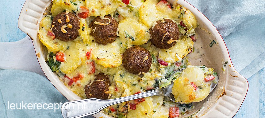 Ovenschotel met aardappel en falafel