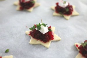 puff-pastry-stars-with-beet.jpg