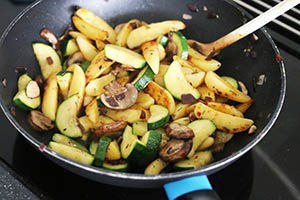 potato stir fry_mushrooms_04.jpg