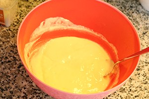 Kwarkbrood-muffins-met-vers-fruit-en-kokos-stap-1.jpg