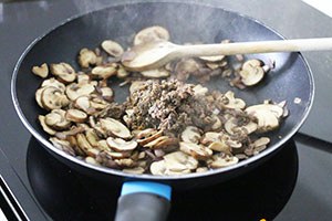 truffle pasta_02.jpg