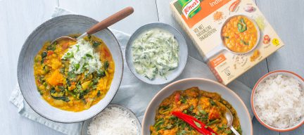 Kookbattle: Knorr vs. eigen recept Indiase Dahl