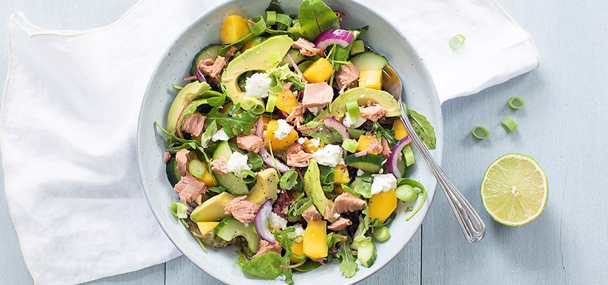 De perfecte zomer salade met tonijn en mango + winactie