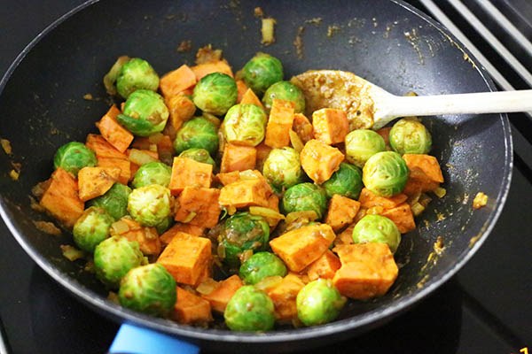 brussels sprouts_curry_02.jpg