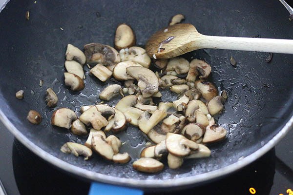 potato gratin-mushrooms-truffle-01.jpg