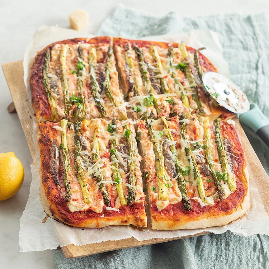 pizza green asparagus