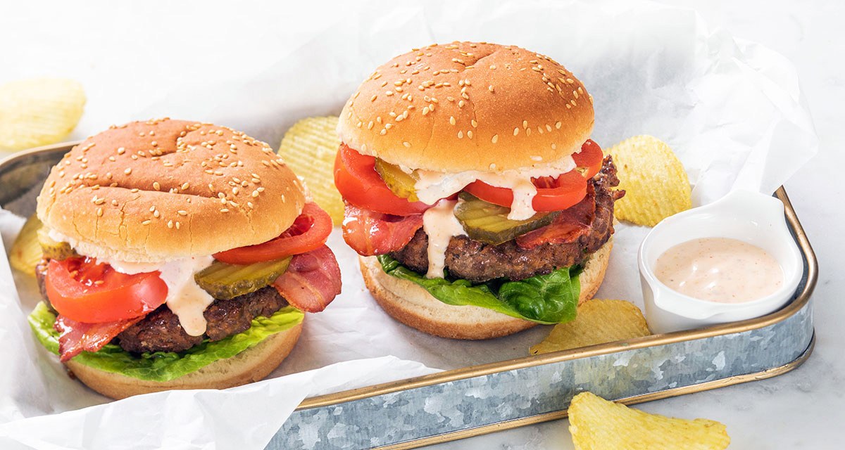 Elektrisch Promotie Afwijken Klassiek broodje hamburger - LeukeRecepten