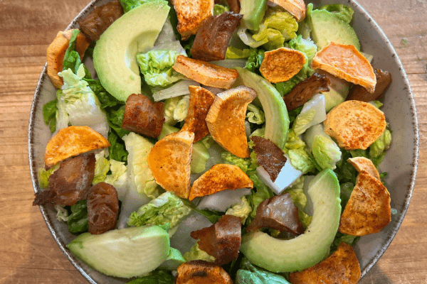 caesar-salad-with-avocado-svs-3.png